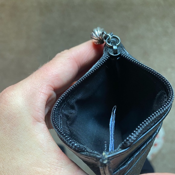 Brighton Leather Card Holder - Picture 4 of 5